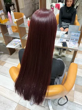 カラー 岡本 尚也のヘアスタイル