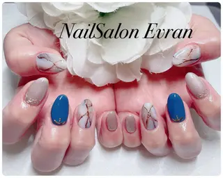 ネイル Nail salon Evranのネイルデザイン