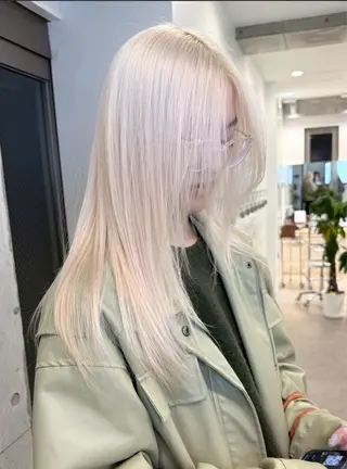 ロング tsubasa🪽 ／ブリーチカラーのヘアスタイル