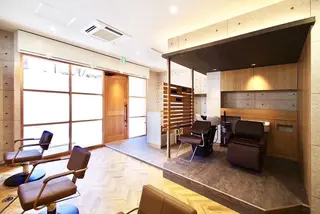 hair&nail NO-MU所属・羽田 陽祐のヘアスタイル