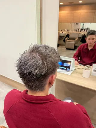 ミディアム 清本 耕介のヘアスタイル