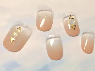 ネイル Aubel.nord_nail所属・Aubel.nord オーベルノールのネイルデザイン