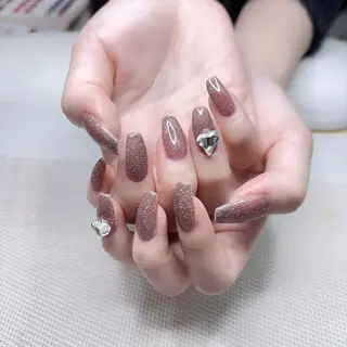 ネイル 🤩 Yuliaユリアのネイルデザイン