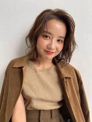 ミディアム ✨10000円以内で 叶う艶髪✨のヘアスタイル