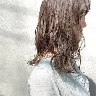 ミディアム カラー ヘアアレンジ tane.所属・【ダメージレス施術】 【透明感】北村 拓也のヘアスタイル