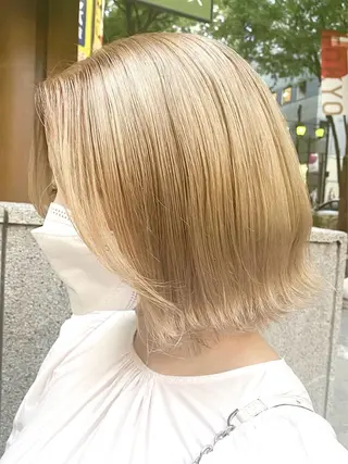 ミディアム カラー LATTE所属・𝑺𝒂𝒌𝒊 🩶マンツーマン施術のヘアスタイル