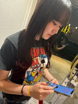 ロング カラー 今野 優のヘアスタイル