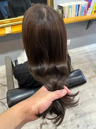 ロング 渡辺俊介 暗髪カラー /美髪矯正/髪質改善のヘアスタイル