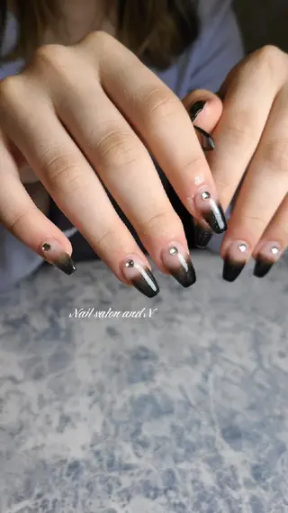ネイル and Nのネイルデザイン