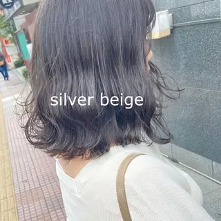 ミディアム カラー GLROW haruhiのヘアスタイル