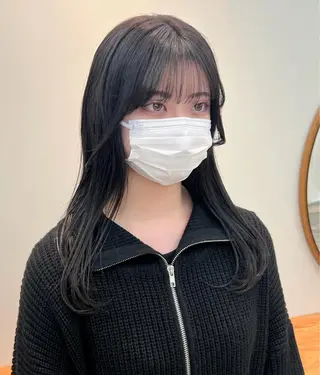 カラー aiko【艶カラー ・ミニモ年内で終了】のヘアスタイル