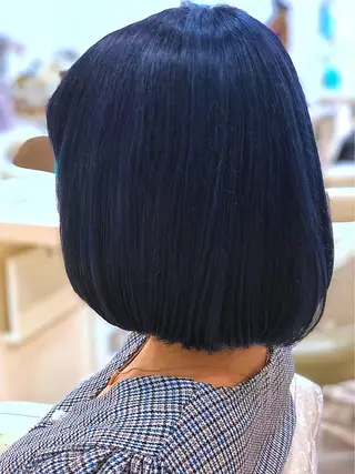 ショート カラー 須賀 一美のヘアスタイル