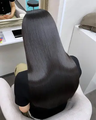 ロング seta新宿所属・髪質改善/縮毛矯正 芹沢のヘアスタイル