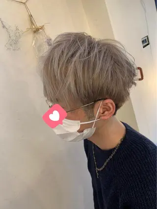 ショート カラー march merryのヘアスタイル