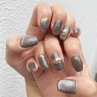 ネイル QULEONAIL所属・大城 裕麻のネイルデザイン