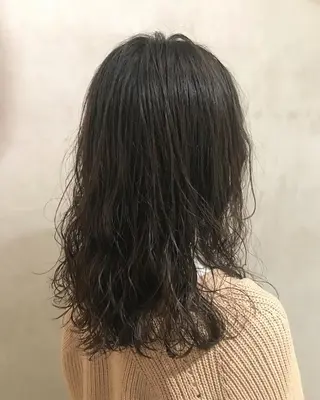 ロング パーマ 🛑柔らか透明感 カラー🛑大谷のヘアスタイル