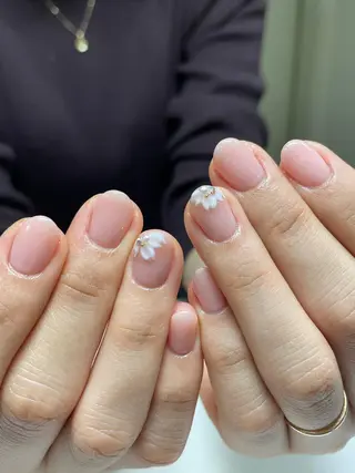 ネイル ジュニアネイリスト ジュニアセラピストのネイルデザイン