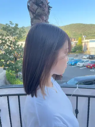 ミディアム カラー clocca所属・鵜飼 真伍のヘアスタイル