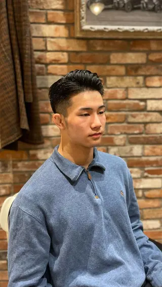 ショート ヒロ銀座　　　御徒町所属・ヒロ銀座　小林 透真のヘアスタイル