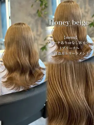 セミロング カラー ヘアアレンジ ダメージレスカラー 🩵HIYO🩵のヘアスタイル
