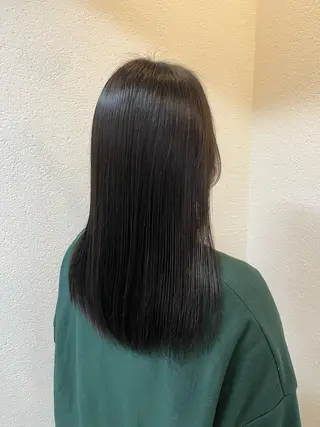 カラー PUUR所属・🍒鈴木 エミリ🍒のヘアスタイル