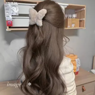 カラー 🤍ベージュ/透明感 韓国ヘア/まりん🤍のヘアスタイル