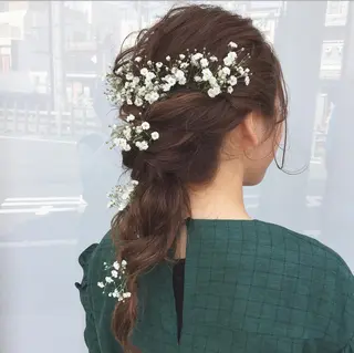 セミロング ヘアアレンジ 柔らかいcolor 🌿harukaのヘアスタイル