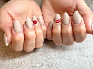 ネイル Queennail 北堀江megumiのネイルデザイン