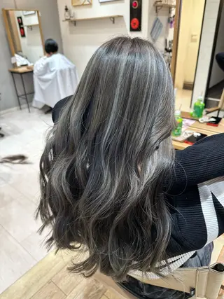 ロング Ma hoのヘアスタイル