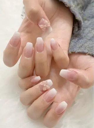 ネイル ぴはくサロン　ネイル あんどアイラッシュのマツエク・マツパデザイン