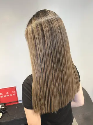 ロング カラー M IIのヘアスタイル