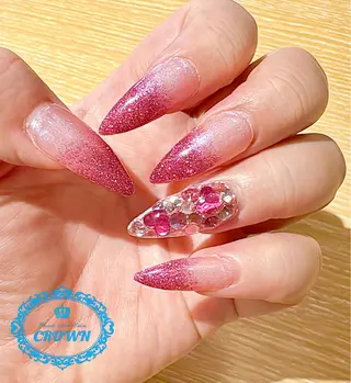 ネイル CROWN プライベートサロンのネイルデザイン