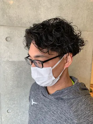 パーマ メンズ Produce with SALON VILLAGE所属・メッシュパーマ職人/ 窪田 優也/ツイスパのヘアスタイル