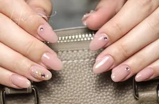 ネイル Lulu nail salon 南堀江店所属・西村 あやかのネイルデザイン