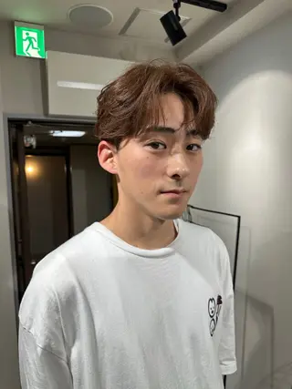 ミディアム カラー メンズ 💈センターパート パーマ特化💈雄太のヘアスタイル