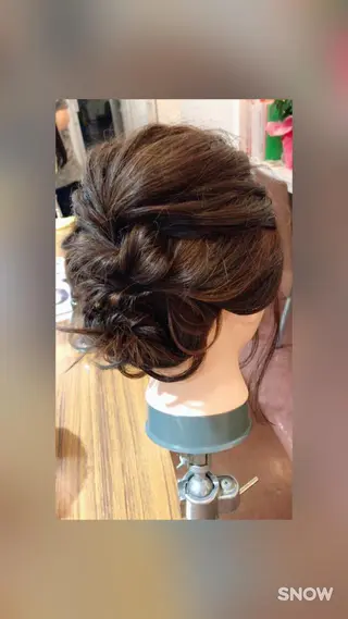 セミロング パーマ ヘアアレンジ 坪内 麻里子のヘアスタイル