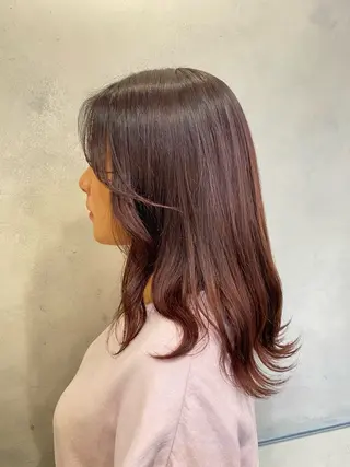 ミディアム カラー 池西 佳穂のヘアスタイル