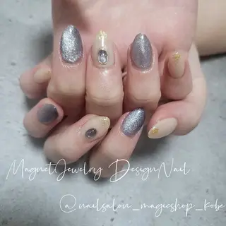 ネイル Nailsalon MagicShopのネイルデザイン