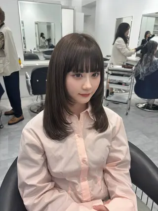 セミロング ParveMix 🐾鳥取彩花のヘアスタイル