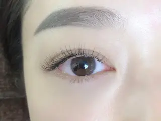 マツエク・マツパ 丸山 史香のヘアスタイル