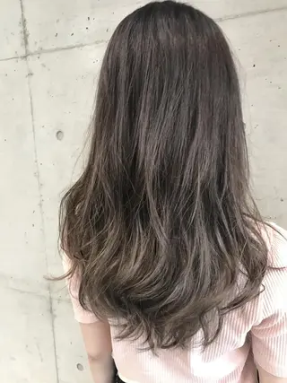 ロング カラー 大栗 佑也  髪質改善のヘアスタイル