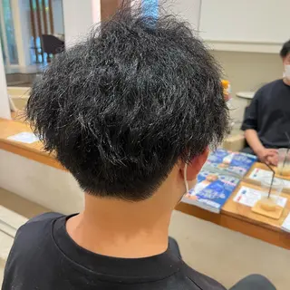 パーマ メンズ 貝本 遥那のヘアスタイル