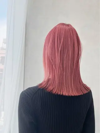 ミディアム カラー 小顔ショート🌿 Say.石川葵のヘアスタイル