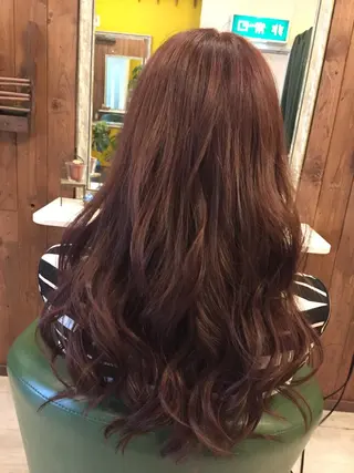 ロング カラー 韓国レイヤー外国人風 透明感カラー髪質改善のヘアスタイル