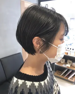 ショート 暖色カラー🍊 ボブ🌿顔周りcutのヘアスタイル