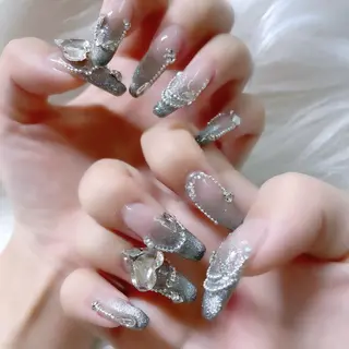 ネイル chiyori天王寺 🎀韓国風束感まつげのマツエク・マツパデザイン