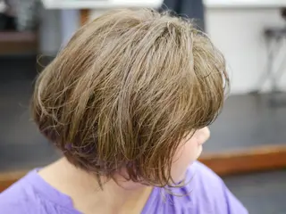 ショート カラー hatena所属・末吉 慶多のヘアスタイル