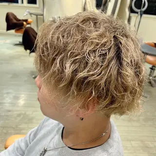 ショート パーマ メンズ ボブ/透明感カラー /大宮/たぐち🥣のヘアスタイル