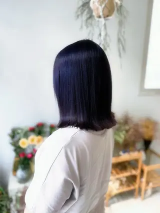 カラー 🌷花屋併設サロン 荘司麻百合◌˳𓇬のヘアスタイル