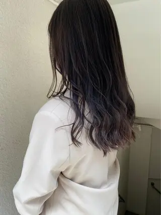 ロング 小川 美奈のヘアスタイル